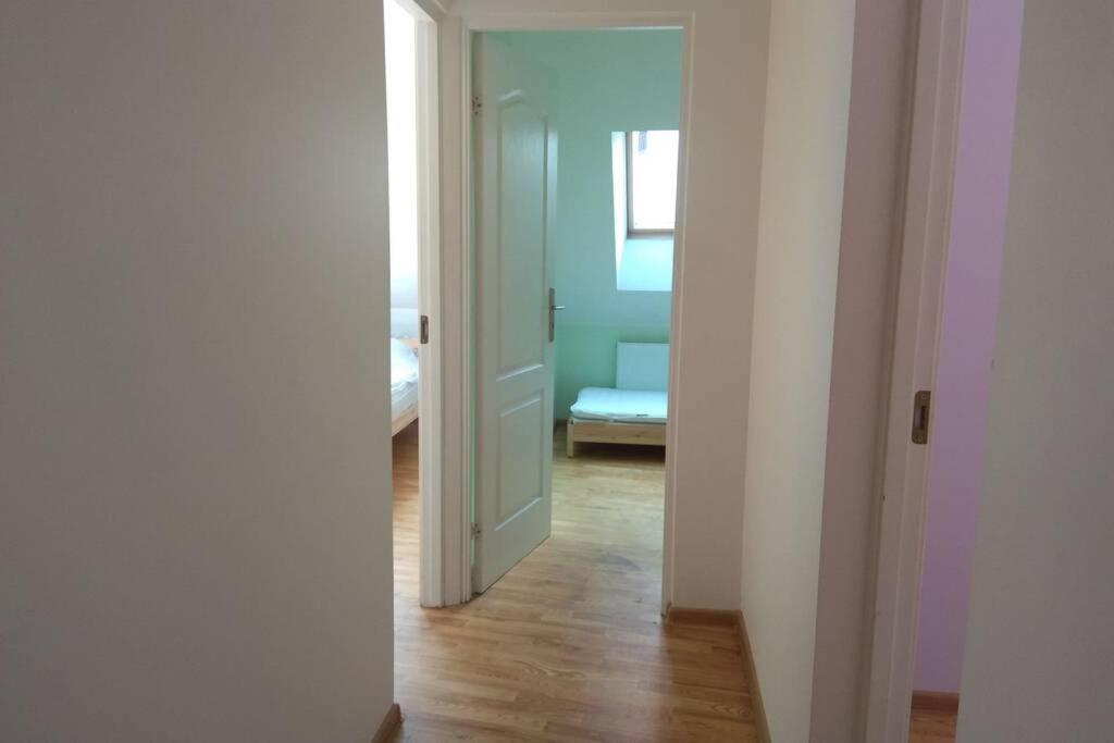 Private Sauna & 4 Bedrooms Old Town Rooftop Apartment VNO Esterno foto