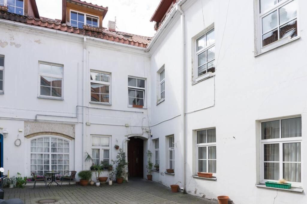 Private Sauna & 4 Bedrooms Old Town Rooftop Apartment VNO Esterno foto