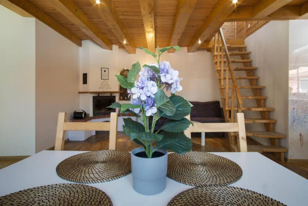Private Sauna & 4 Bedrooms Old Town Rooftop Apartment VNO Esterno foto